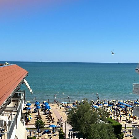 Apartmán Blue Moon Penthouse Lido di Jesolo Exteriér fotografie